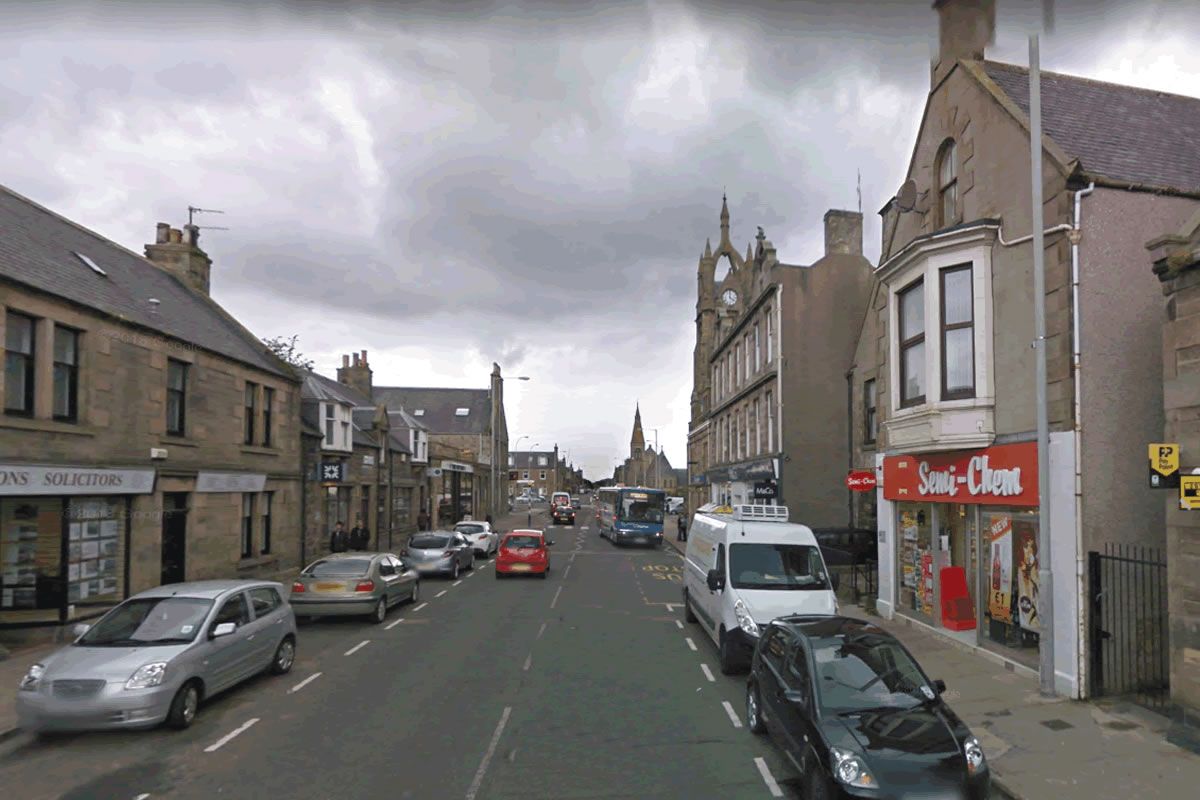 East Church Street, Buckie Highly prominent TOWN CENTRE retail unit