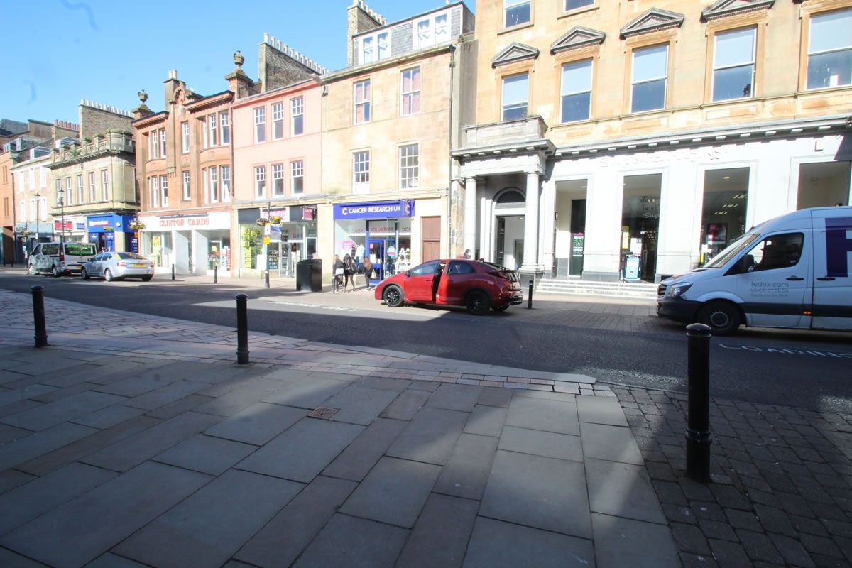 High Street, Ayr Modern ground floor retail unit with ancillary