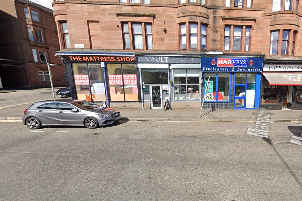 Maryhill Road, Glasgow West End IMMEDIATE PRODUCING COMMERCIAL