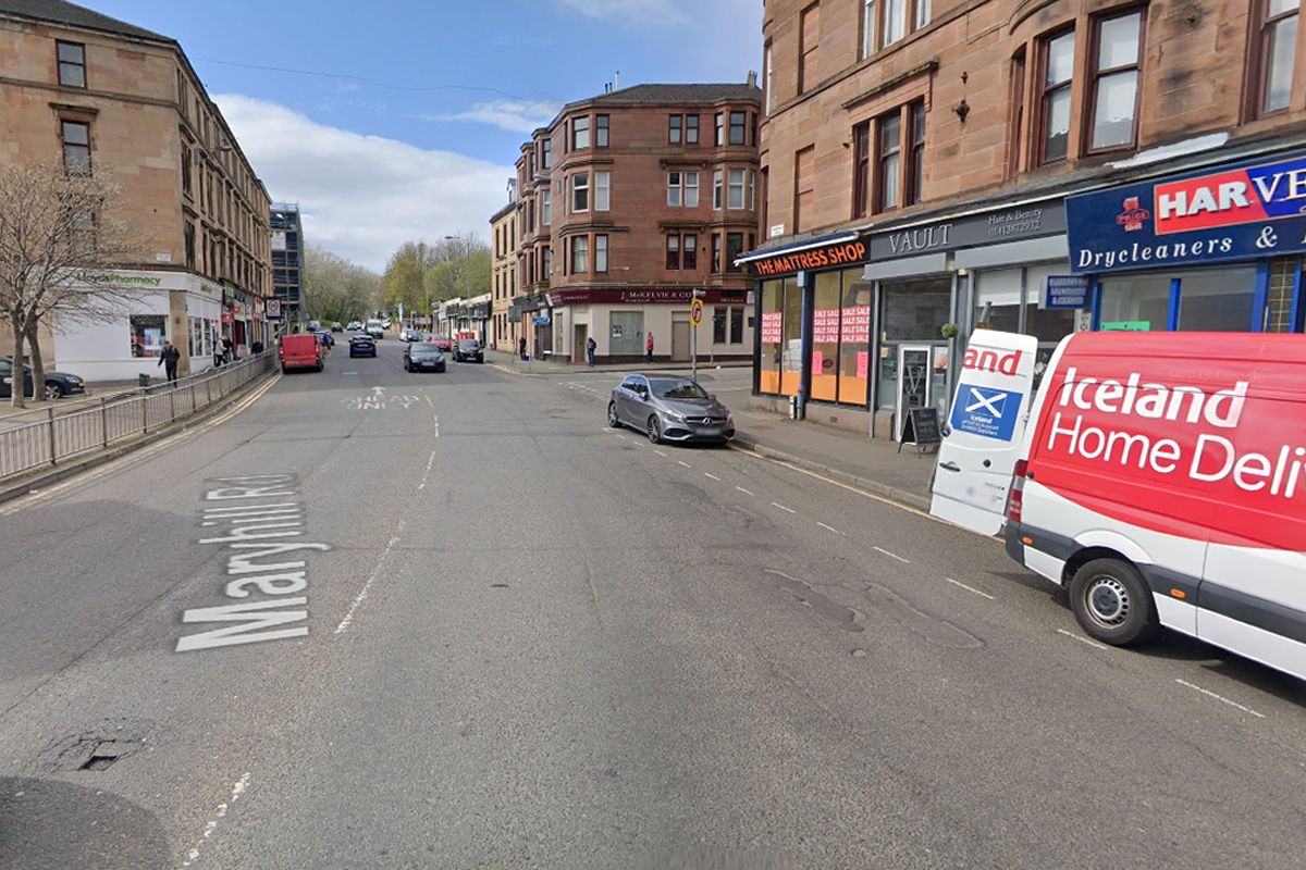 Maryhill Road, Glasgow West End IMMEDIATE PRODUCING COMMERCIAL INVESTMENT within the