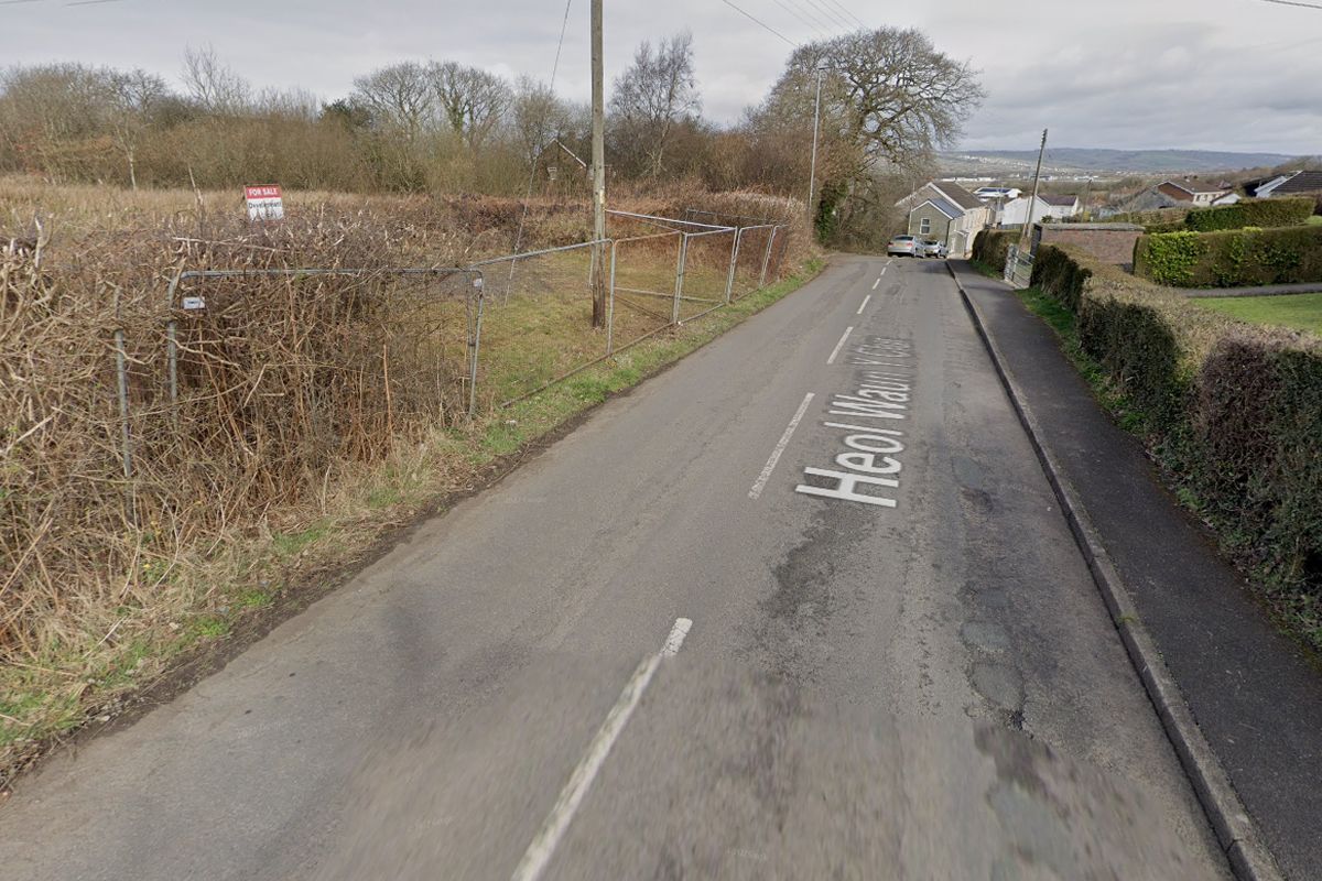 Auction Details Building Plot for 20 Houses, Trimsaran, Carmarthenshire GUIDE PRICE £875,000